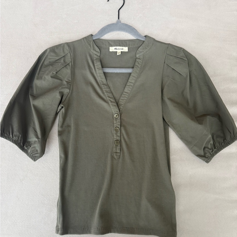 Madewell Olive V‑Neck Puff‑Sleeve Henley Top - never worn